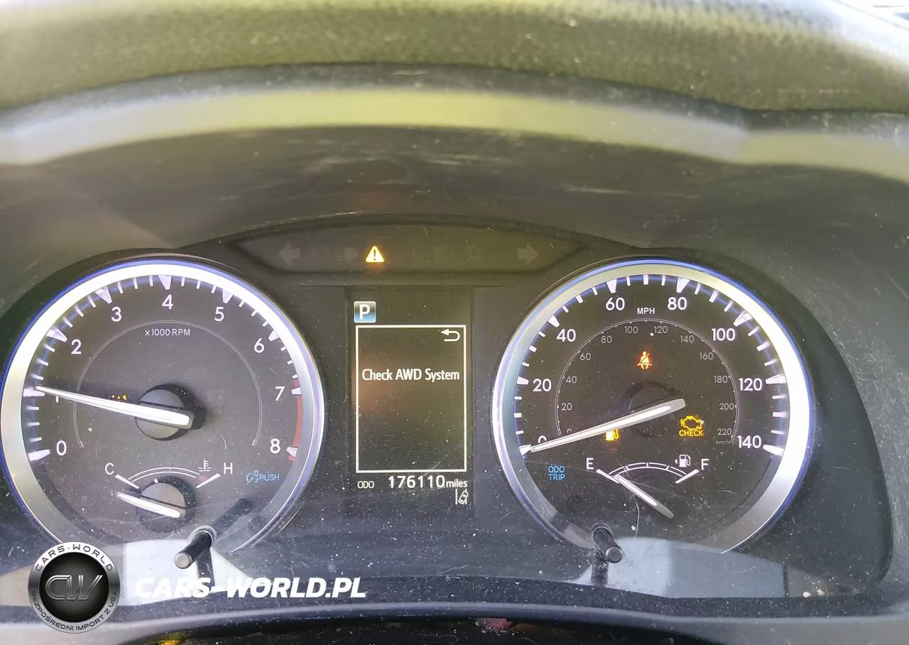 2019 Toyota Highlander Xle VIN:5TDJZRFH3KS601964 - 7