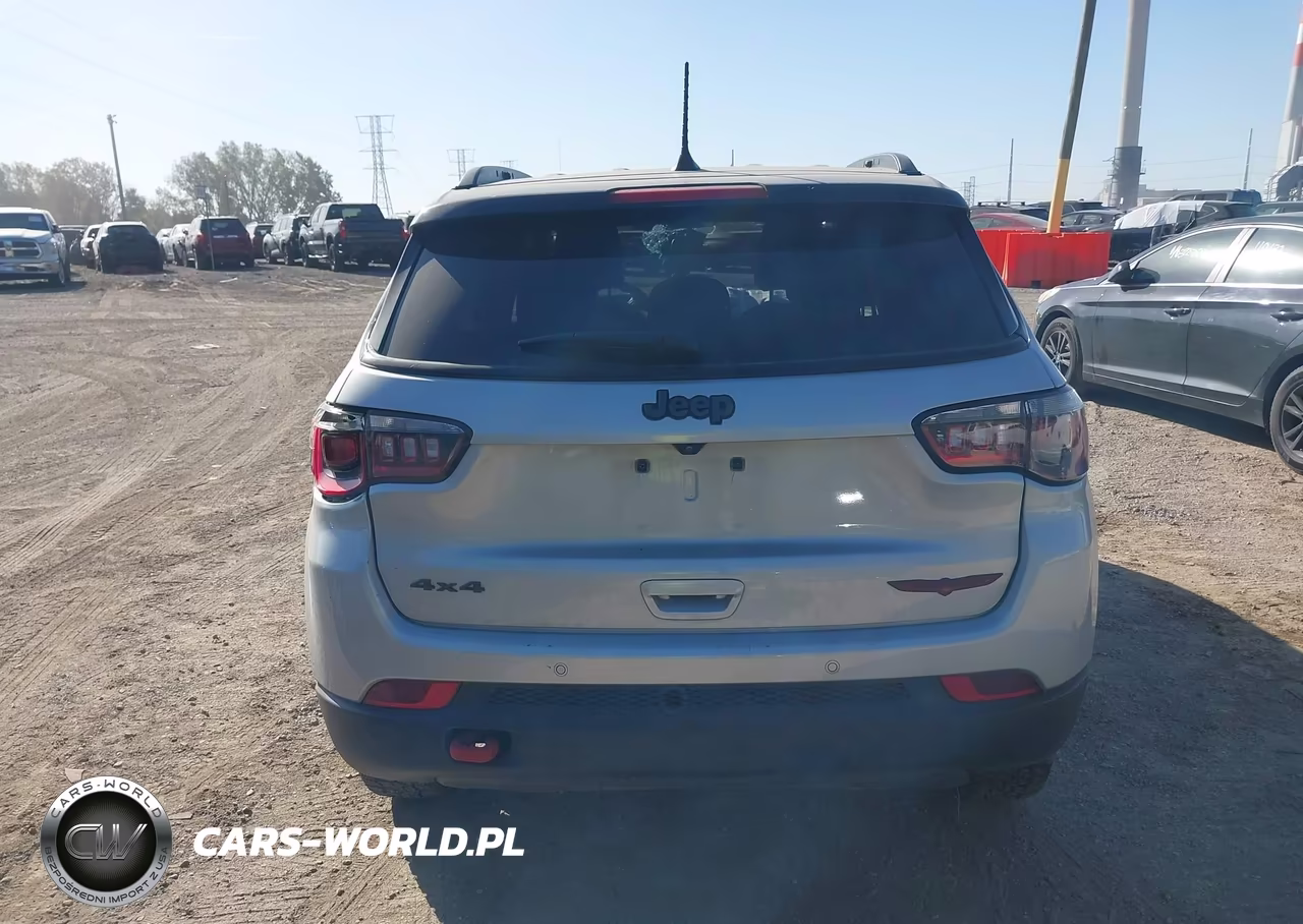 2025 Jeep Compass Trailhawk 4X4 VIN:3C4NJDDN0ST621714 - 16