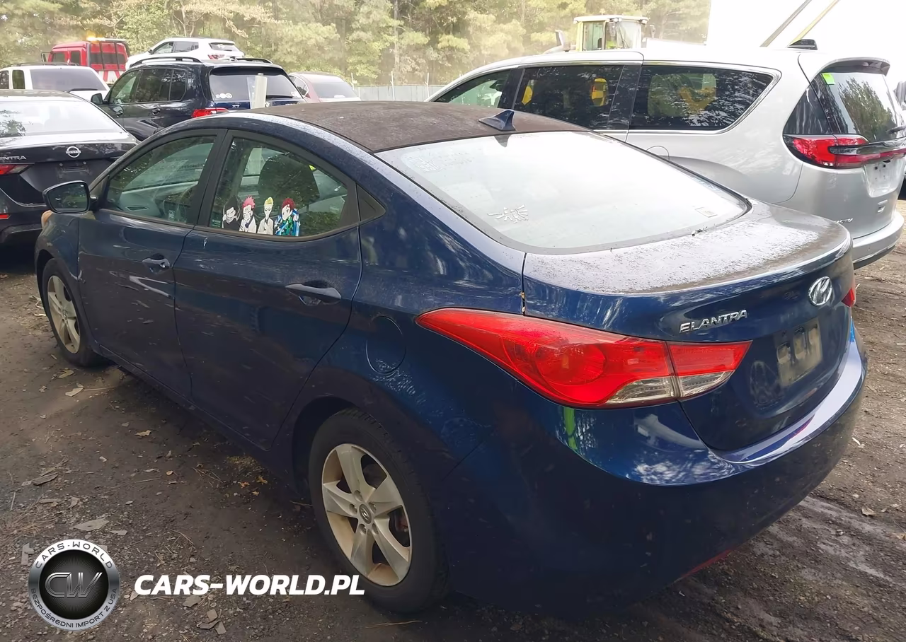 2013 Hyundai Elantra Gls VIN:KMHDH4AE4DU789548 - 3