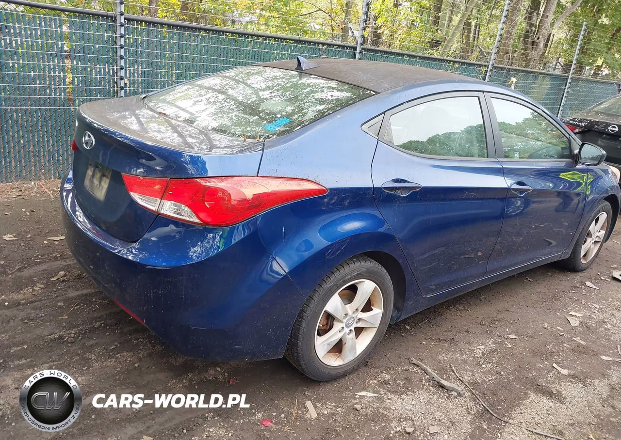 2013 Hyundai Elantra Gls VIN:KMHDH4AE4DU789548 - 4
