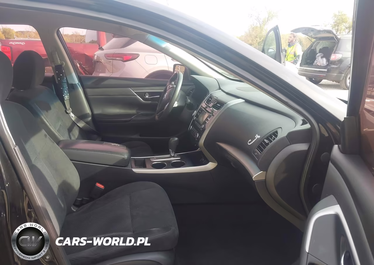 2015 Nissan Altima 2.5 S VIN:1N4AL3AP9FN919599 - 5