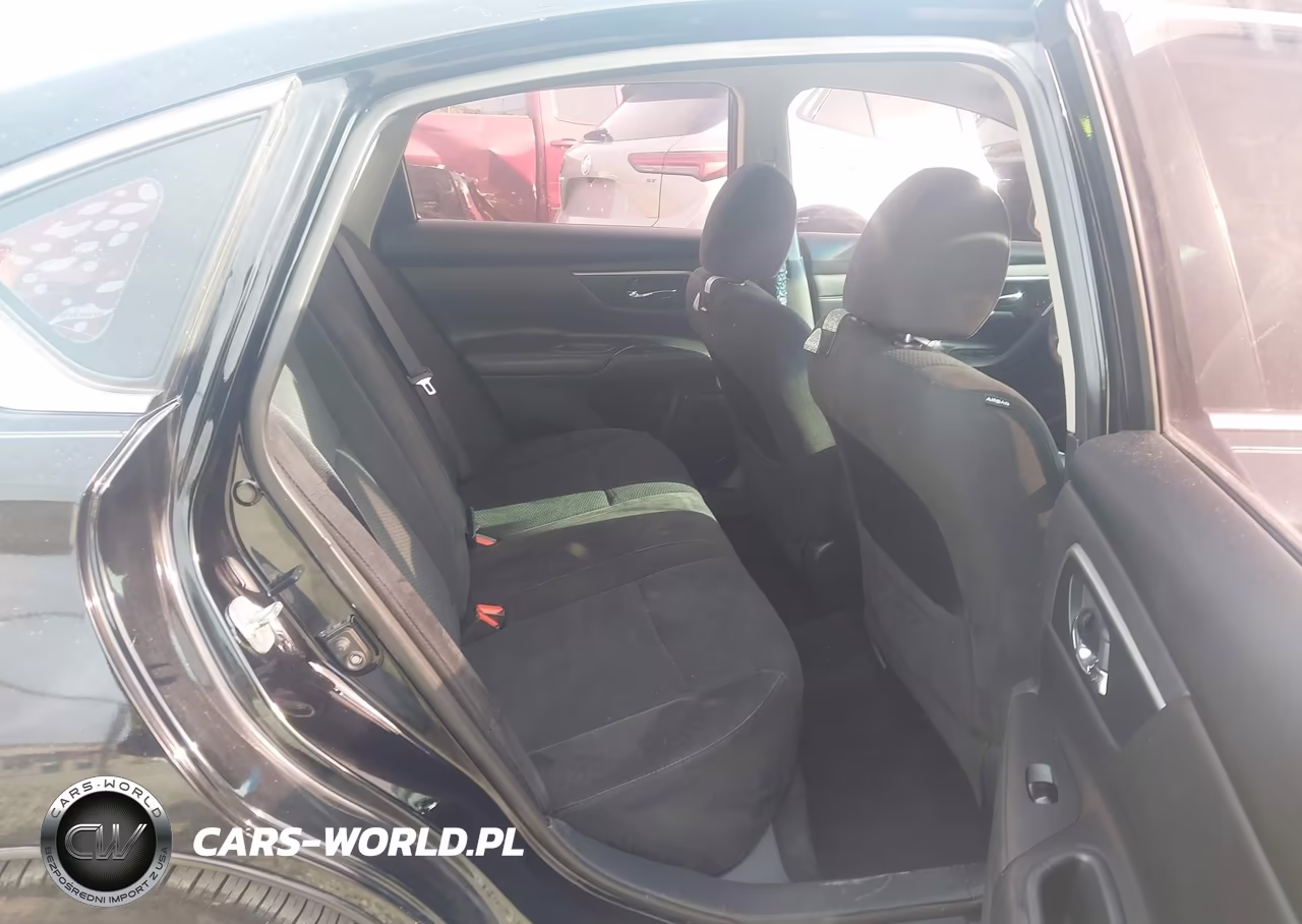 2015 Nissan Altima 2.5 S VIN:1N4AL3AP9FN919599 - 8