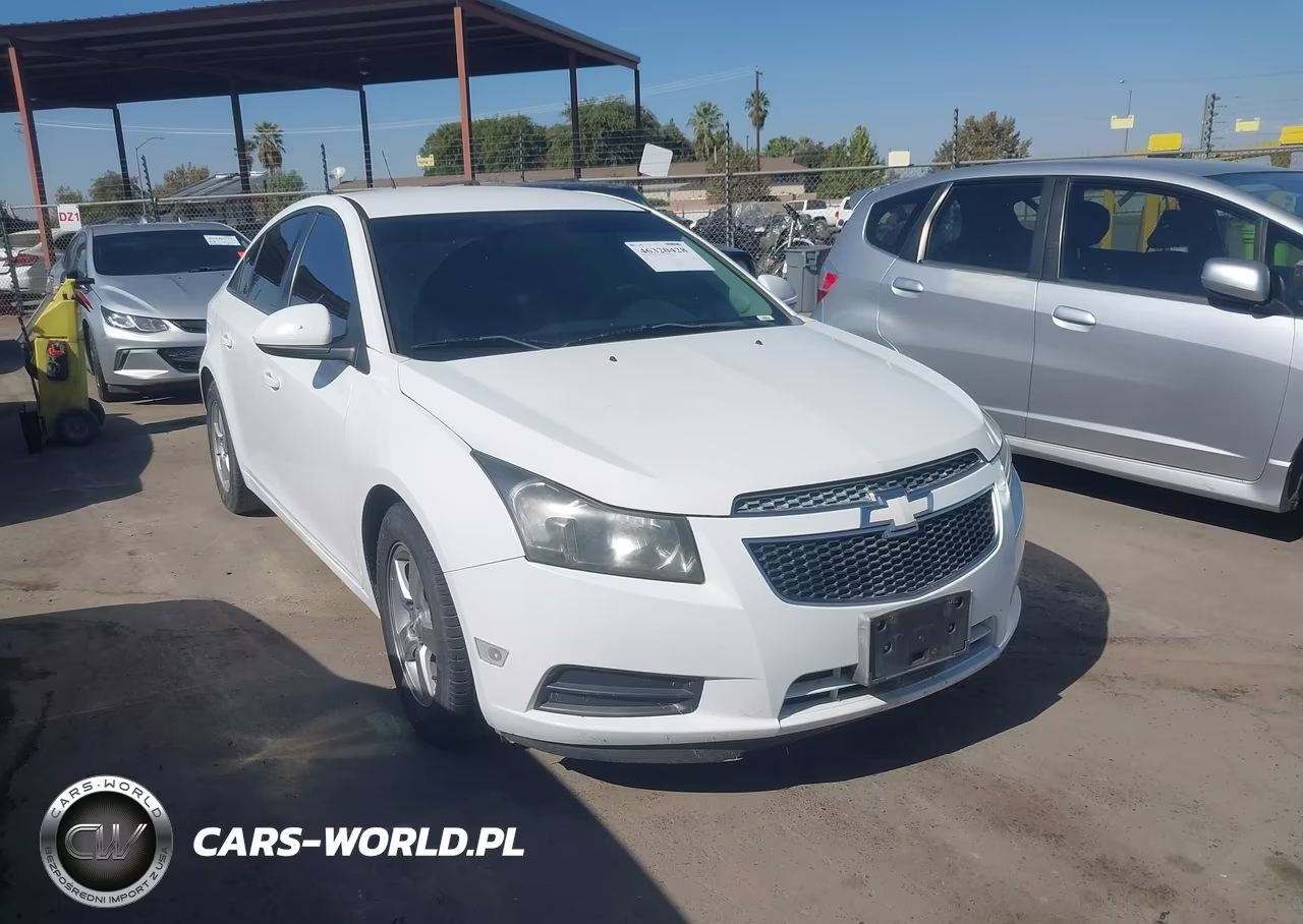 2013 Chevrolet Cruze 1Lt Auto – zdjęcie 1 z 11