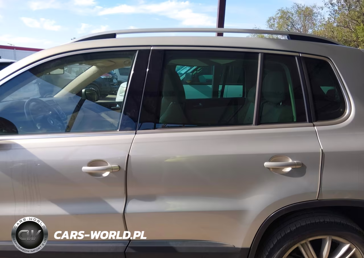 2015 Volkswagen Tiguan Sel VIN:WVGAV7AX6FW556034 - 14