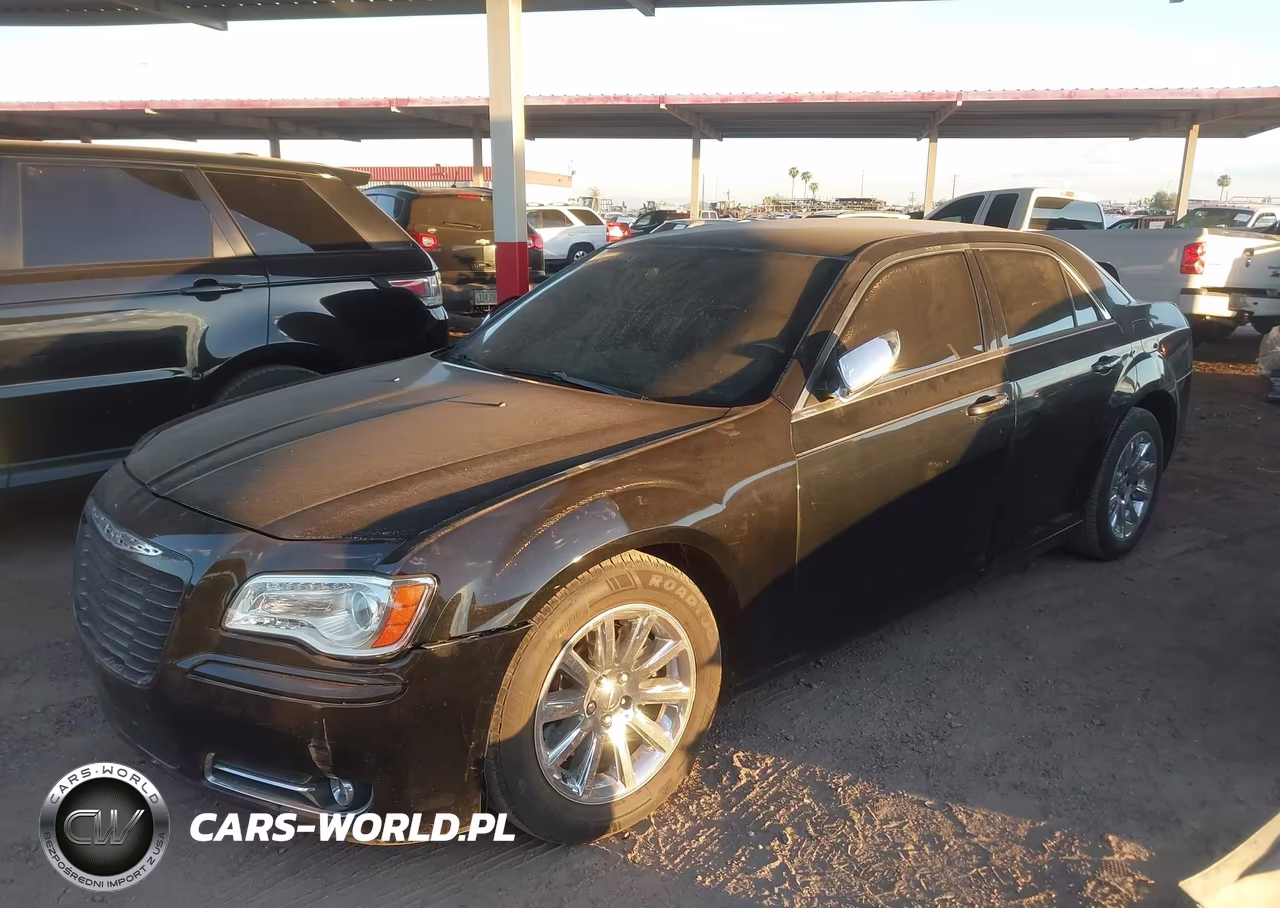 2013 Chrysler 300C VIN:2C3CCAET9DH523682 - 2