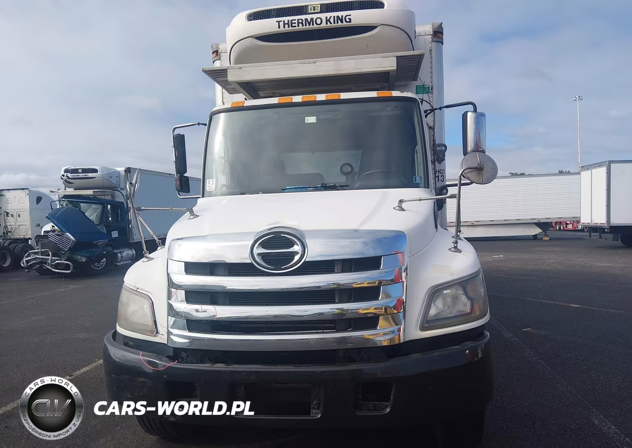 2018 Hino 258-268 VIN:5PVNJ8JP9J4S52109 - 13