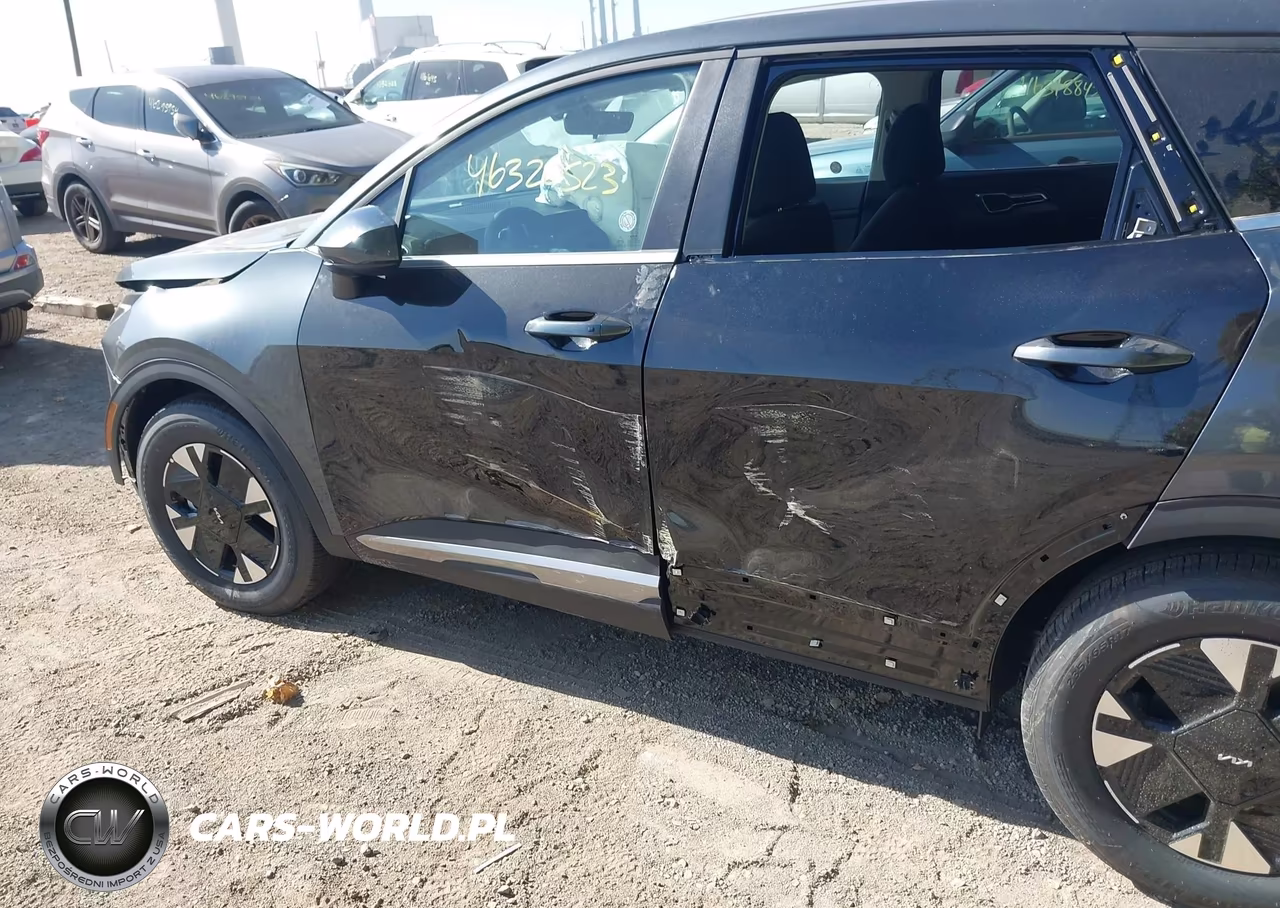 2027 Kia Sportage VIN:KNDPU3DG8V7424875 - 17