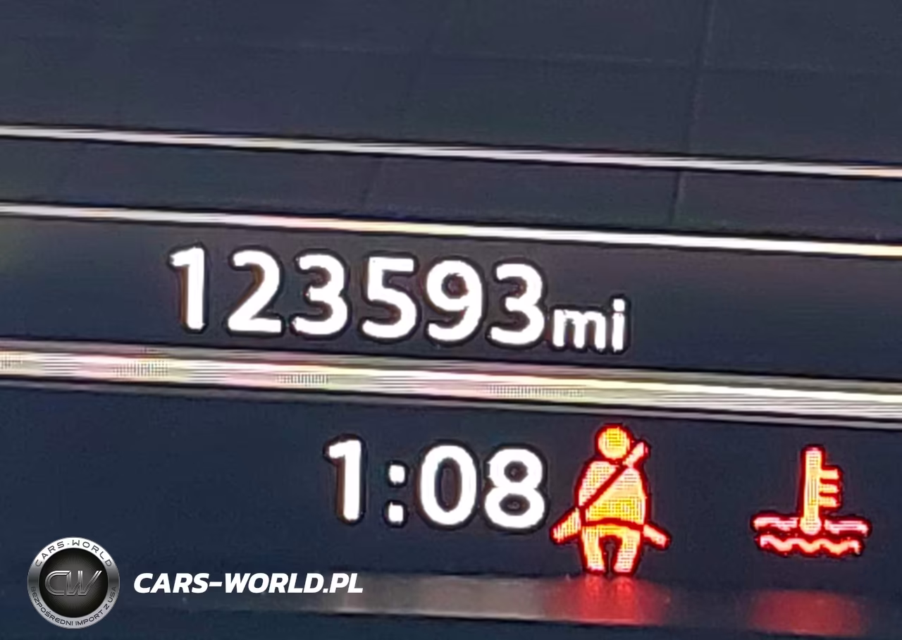 2018 Audi A4 2.0T Premium-2.0T Tech Premium VIN:WAUDNAF46JN017843 - 15