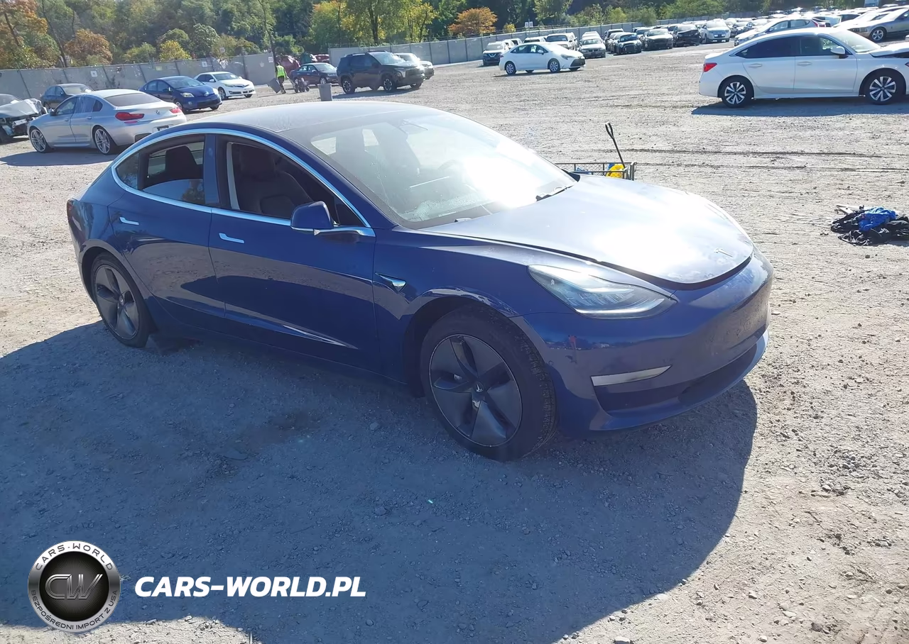 2019 Tesla Model 3 Long Range-Mid Range-Standard Range-Standard Range Plus – zdjęcie 1 z 12