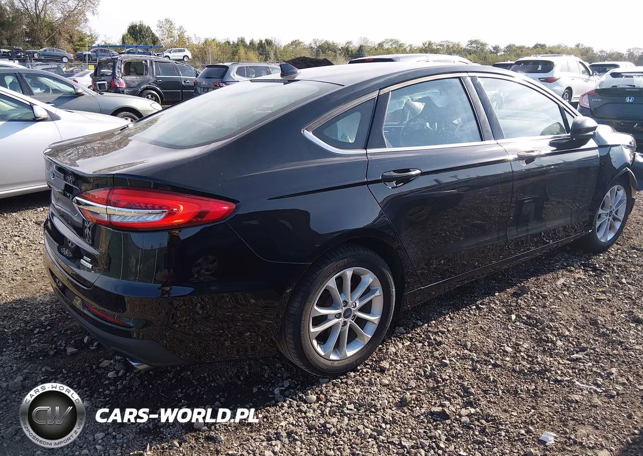 2020 Ford Fusion Se VIN:3FA6P0HD1LR219749 - 4