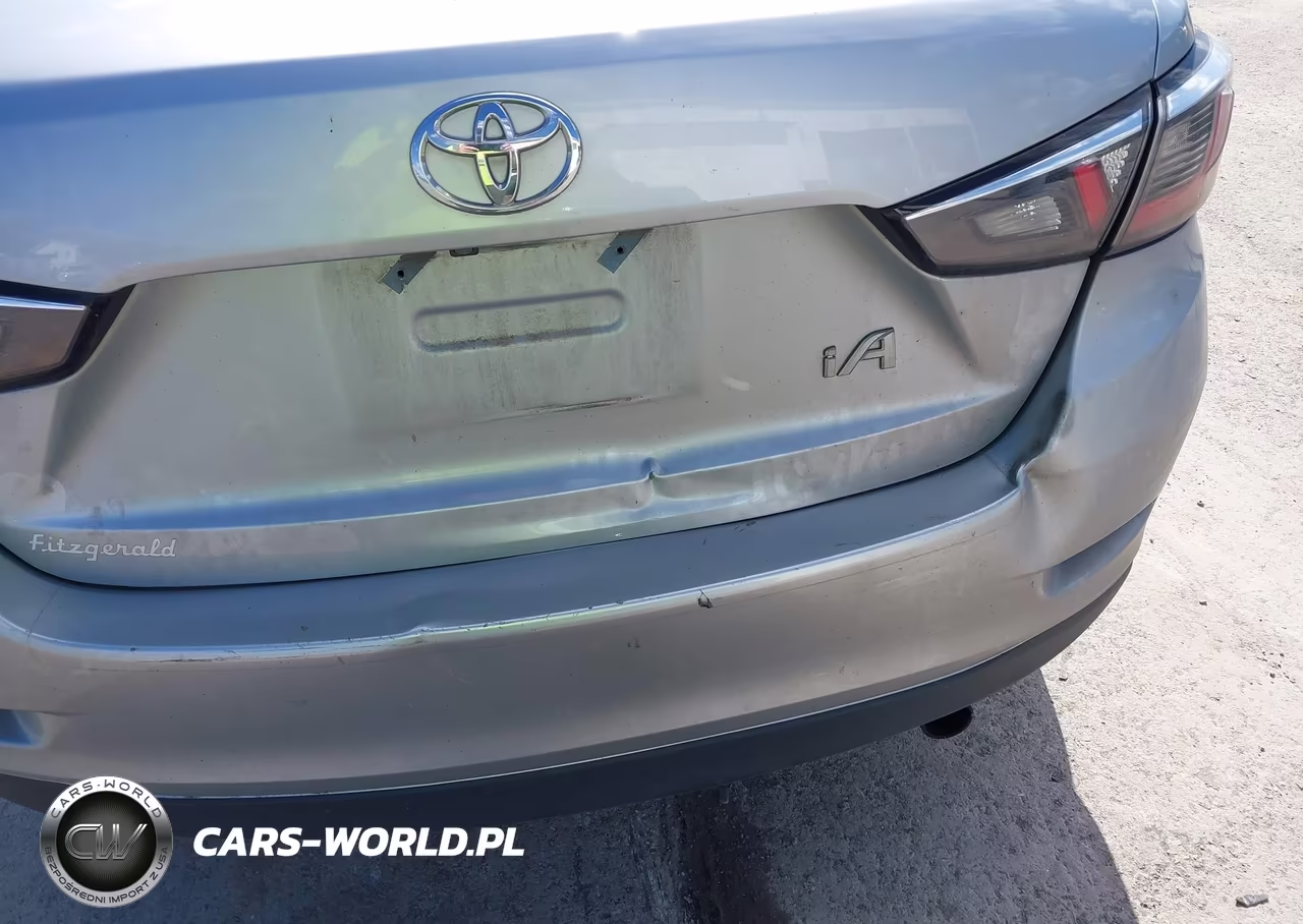 2017 Toyota Yaris Ia VIN:3MYDLBYV5HY188179 - 17