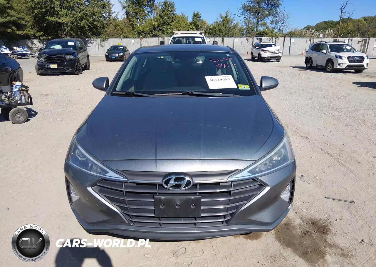2019 Hyundai Elantra Value Edition VIN:KMHD84LF4KU812300 - 12