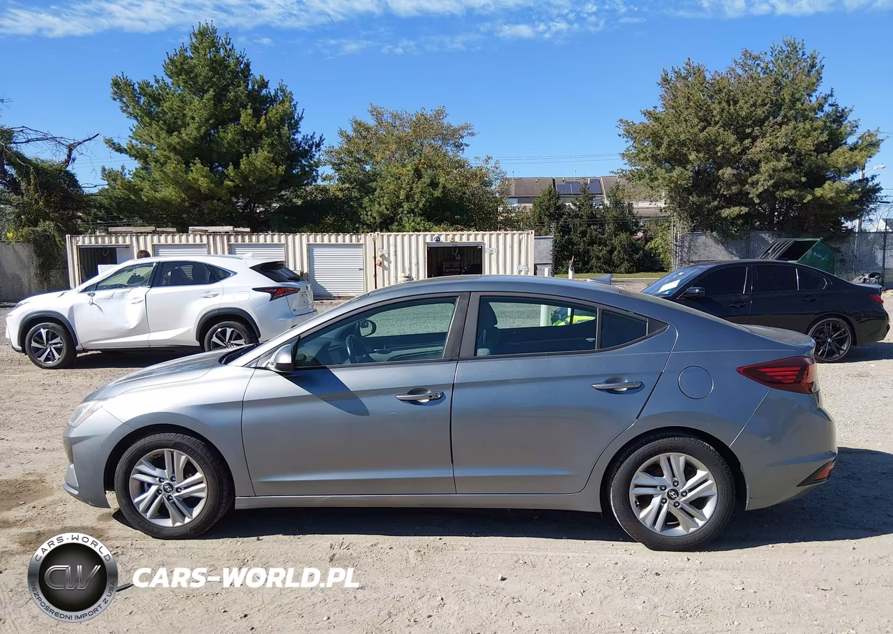 2019 Hyundai Elantra Value Edition VIN:KMHD84LF4KU812300 - 14