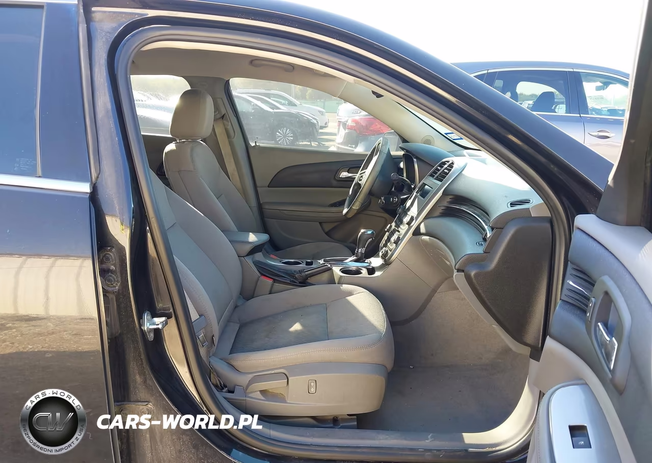 2015 Chevrolet Malibu Ls VIN:1G11B5SL3FF341961 - 5