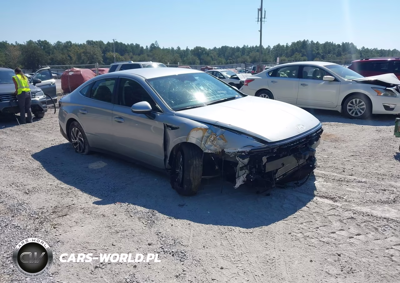 2026 Hyundai Sonata Hybrid Blue
