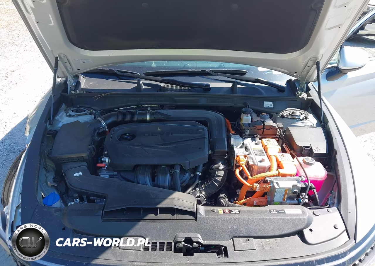 2026 Hyundai Sonata Hybrid Blue VIN:KMHL24JJ2TA164771 - 10