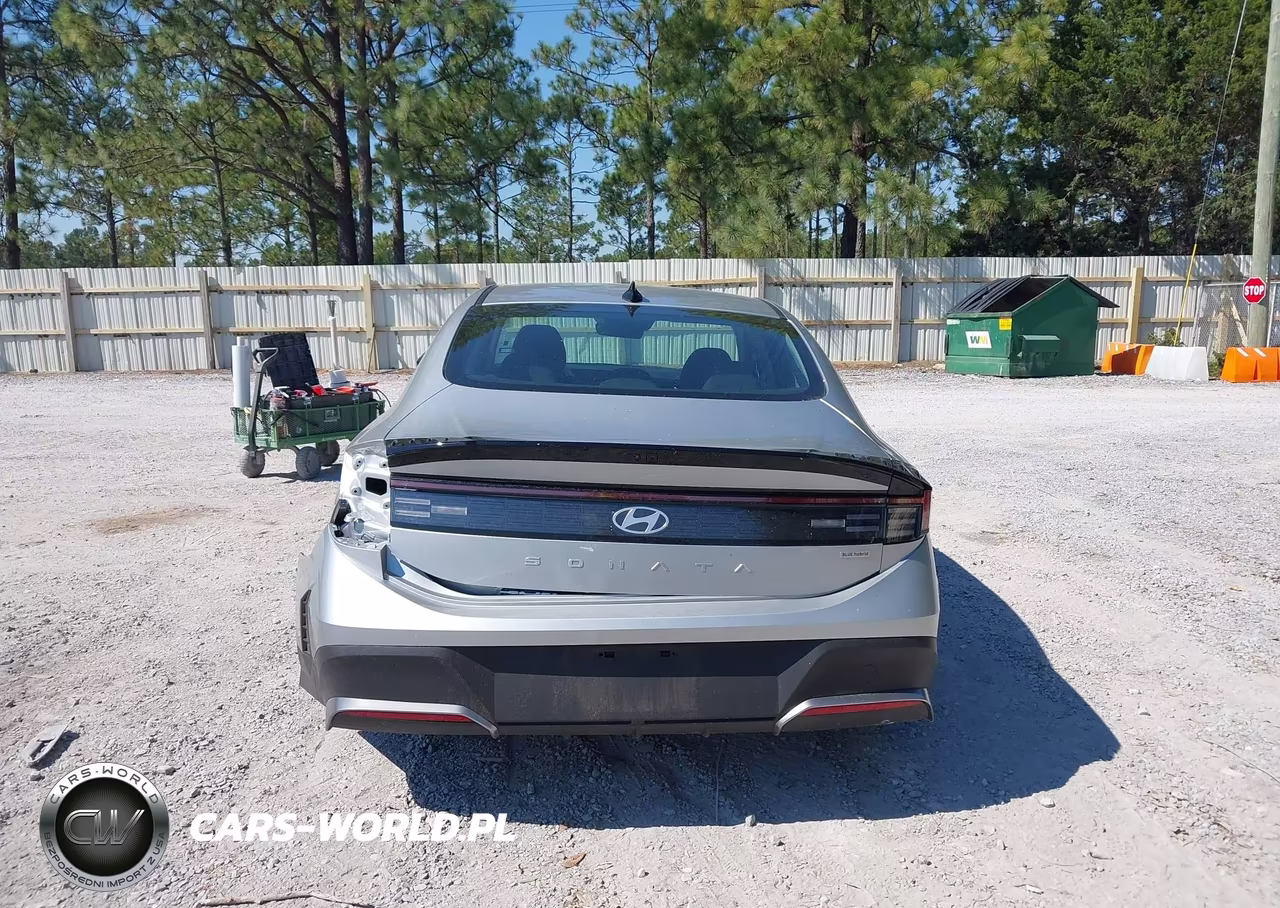 2026 Hyundai Sonata Hybrid Blue VIN:KMHL24JJ2TA164771 - 16