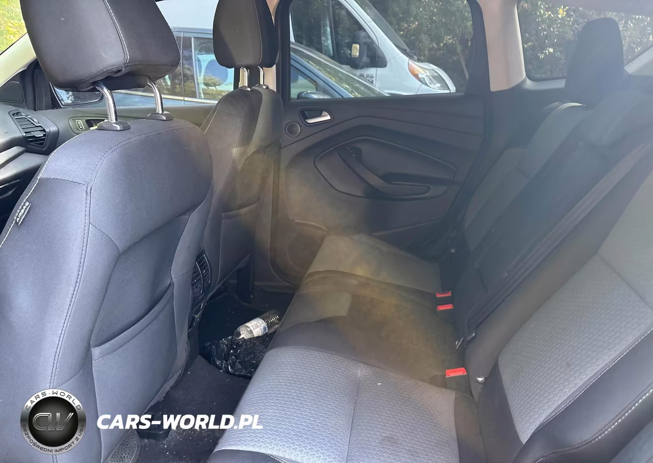 2017 Ford Escape Se VIN:1FMCU9G98HUC98260 - 8
