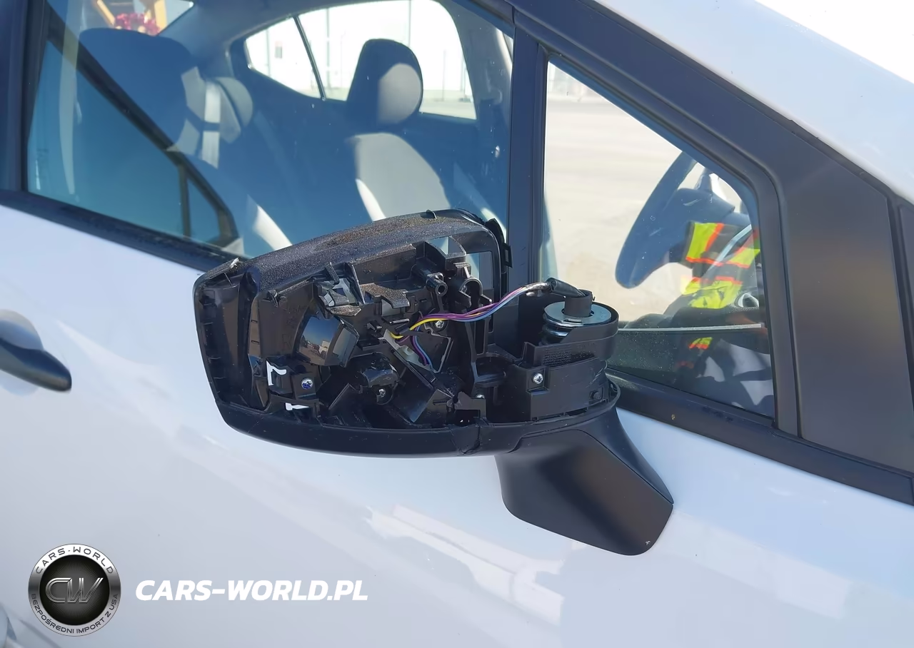 2025 Nissan Versa 1.6 S VIN:3N1CN8DV8SL902987 - 6