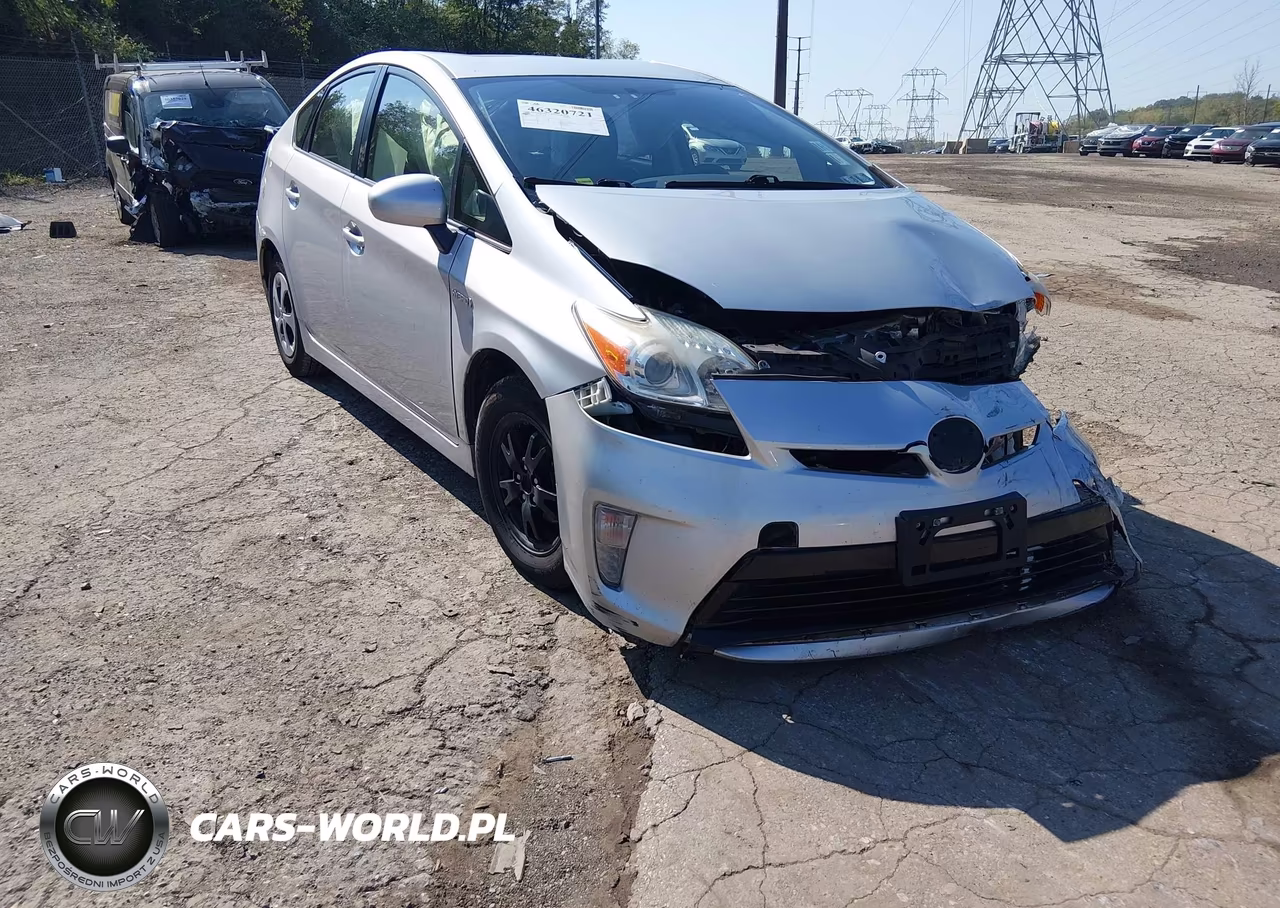 2014 Toyota Prius Three