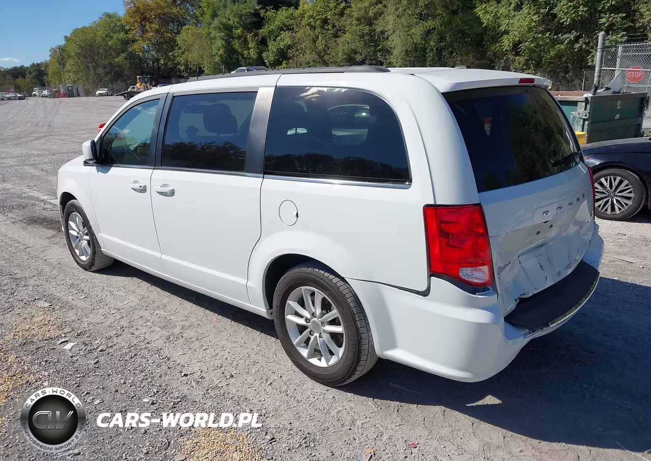 2018 Dodge Grand Caravan Sxt VIN:2C4RDGCGXJR266145 - 3