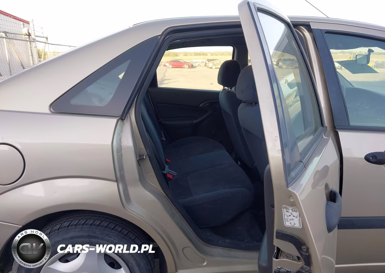 2001 Ford Focus Lx VIN:1FAFP33P21W381886 - 8