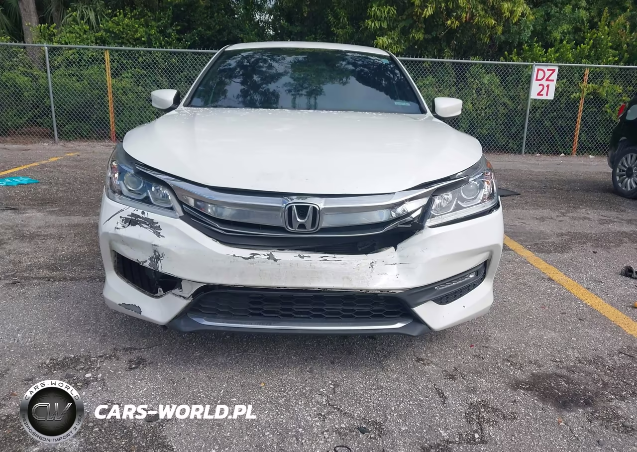 2016 Honda Accord Sport VIN:1HGCR2F58GA185700 - 12