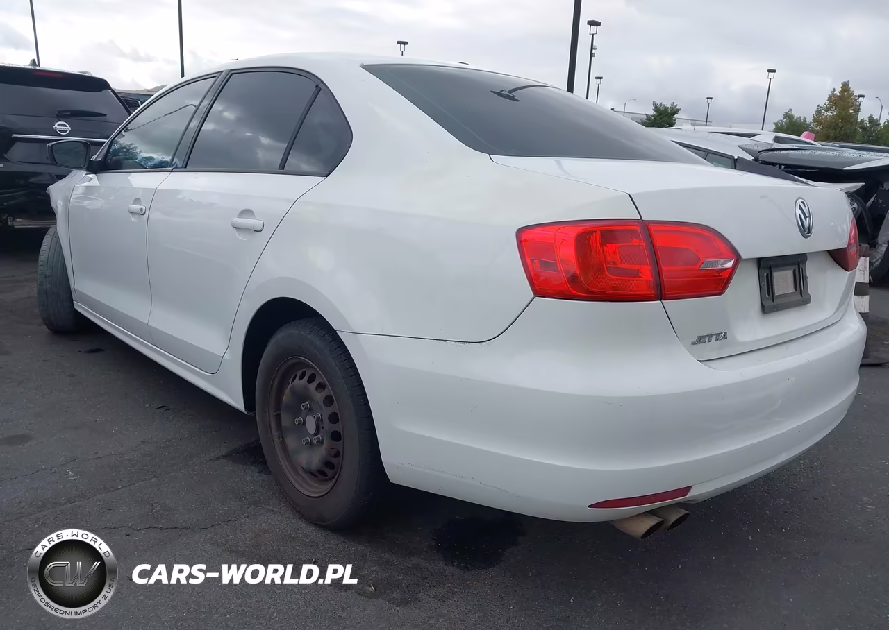 2014 Volkswagen Jetta 2.0L S VIN:3VW2K7AJ1EM304622 - 3