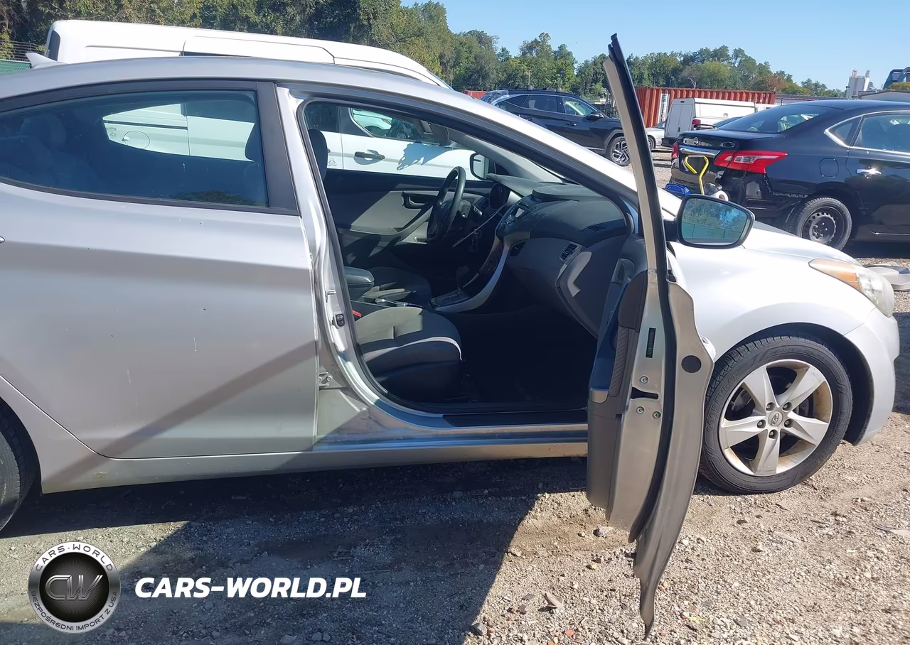 2013 Hyundai Elantra Gls VIN:5NPDH4AE8DH195625 - 5