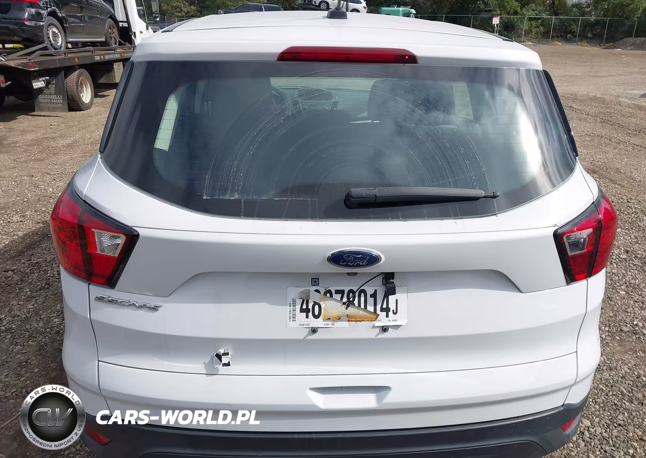 2019 Ford Escape S VIN:1FMCU0F79KUA82369 - 16