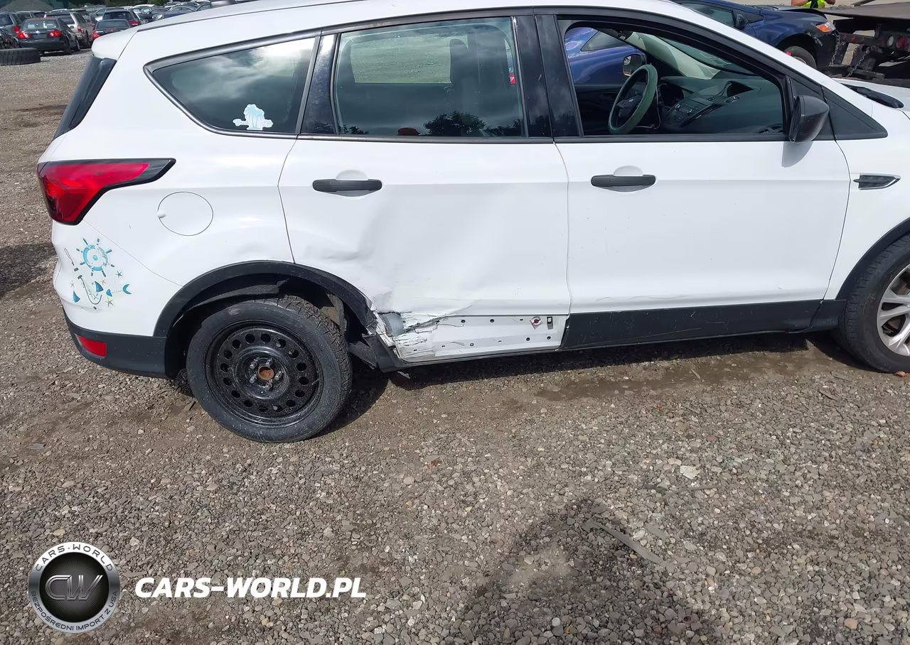 2019 Ford Escape S VIN:1FMCU0F79KUA82369 - 6