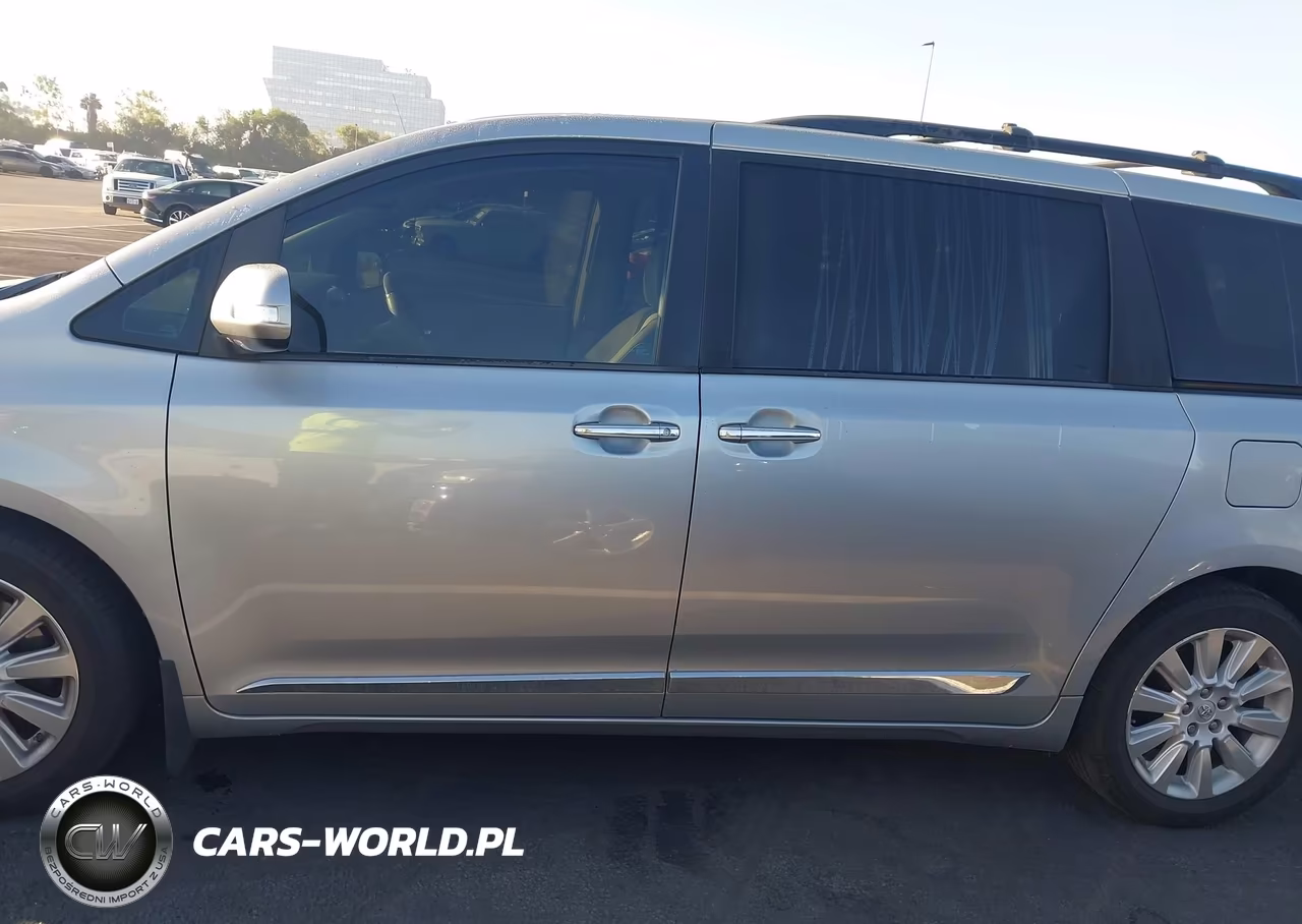 2014 Toyota Sienna Limited V6 7 Passenger VIN:5TDYK3DC7ES499452 - 14