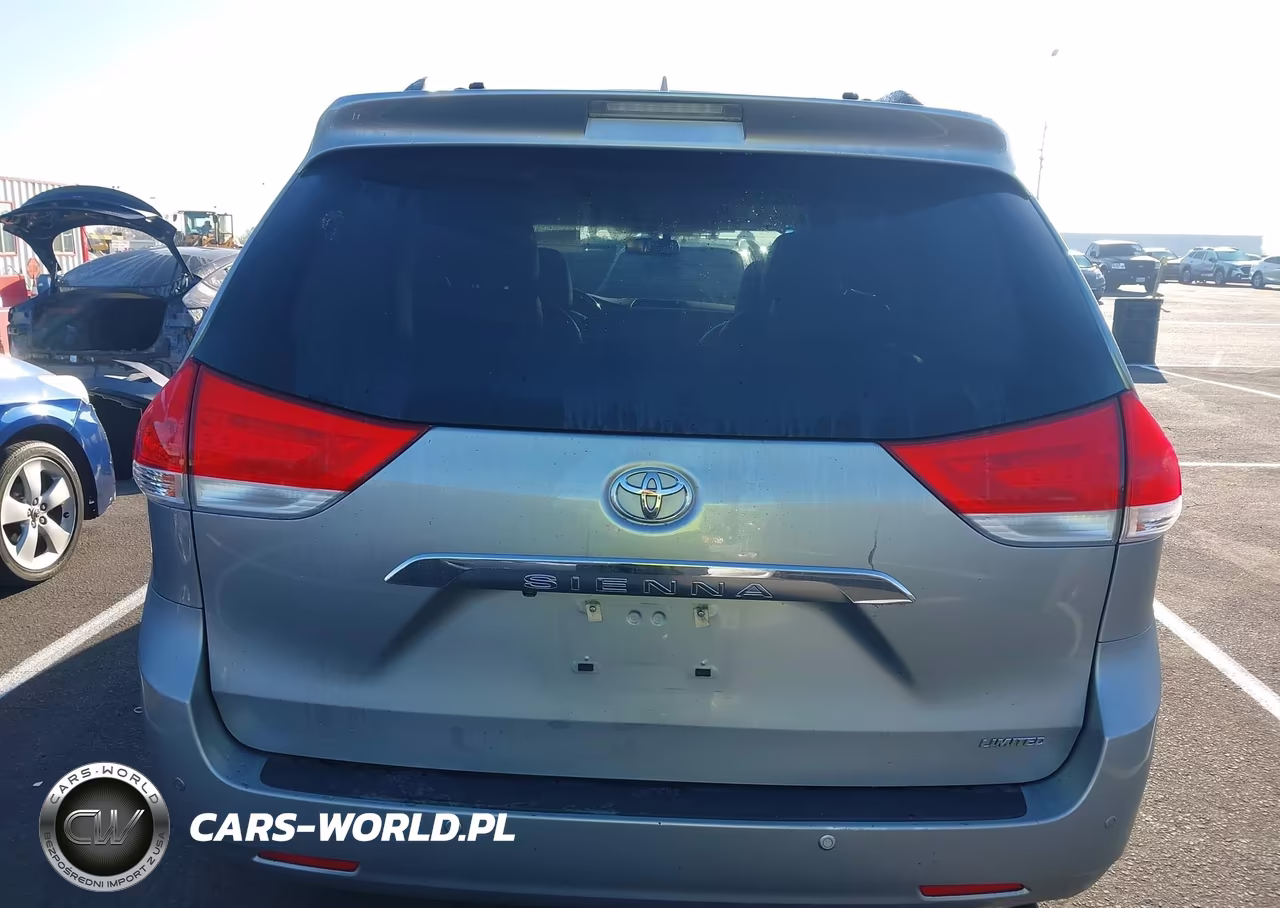 2014 Toyota Sienna Limited V6 7 Passenger VIN:5TDYK3DC7ES499452 - 16