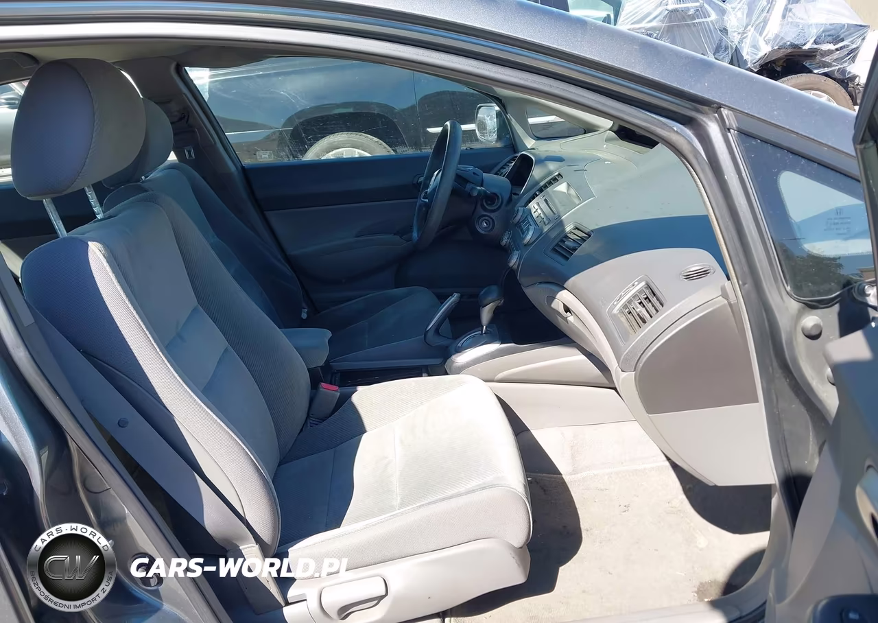 2009 Honda Civic Lx VIN:2HGFA16529H309804 - 5