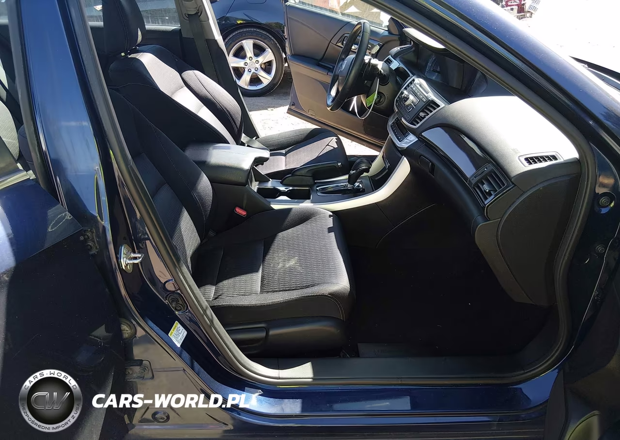 2015 Honda Accord Sport VIN:1HGCR2F59FA075835 - 5