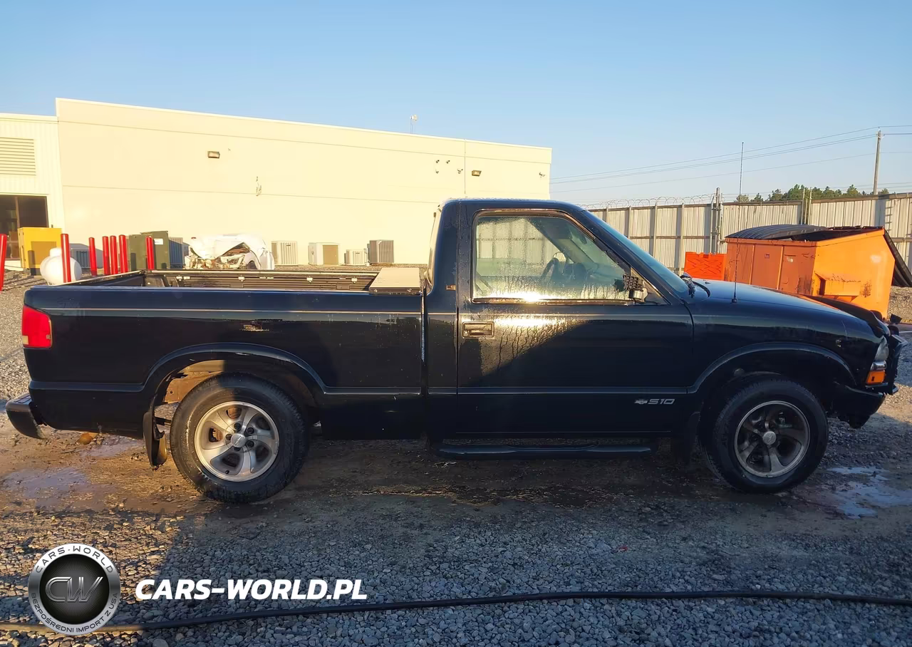 2000 Chevrolet S-10 Ls VIN:1GCCS1449YK113259 - 13