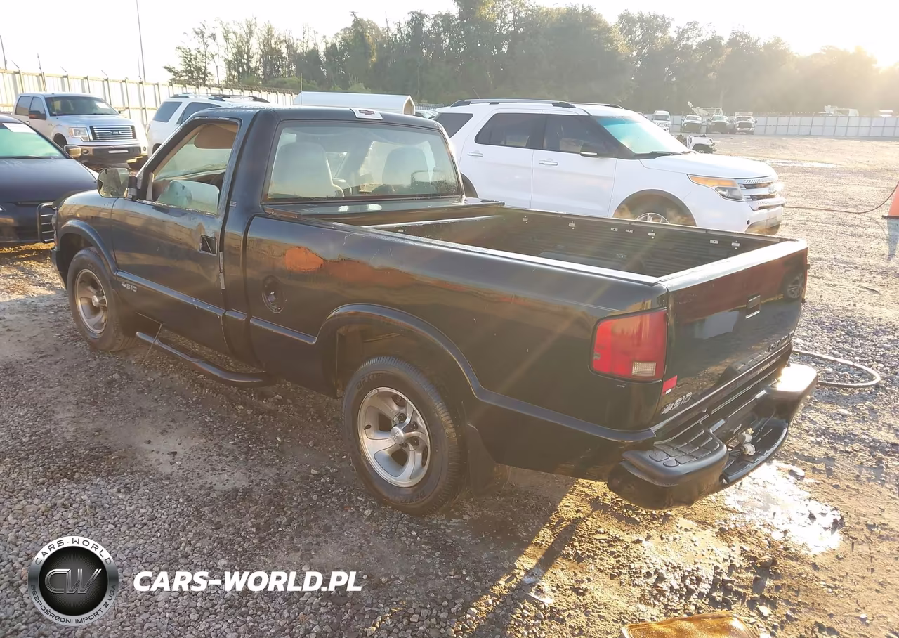 2000 Chevrolet S-10 Ls VIN:1GCCS1449YK113259 - 3