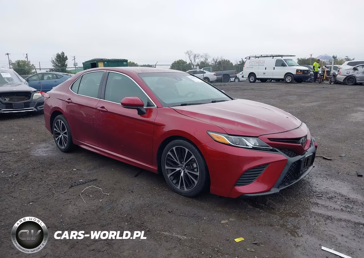2018 Toyota Camry Se – zdjęcie 1 z 16