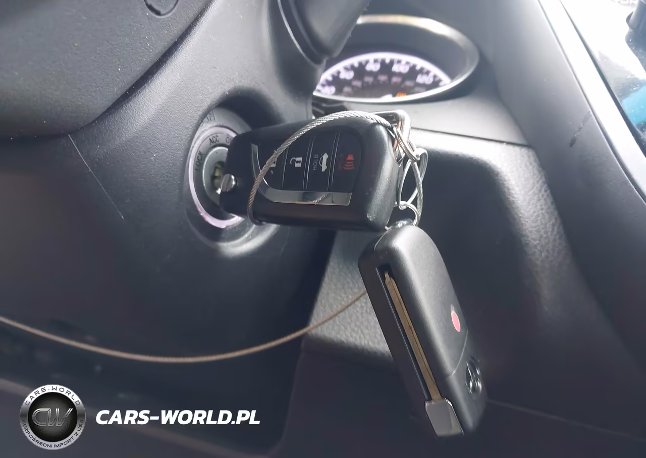2018 Toyota Camry Se VIN:4T1B11HK0JU617468 - 11
