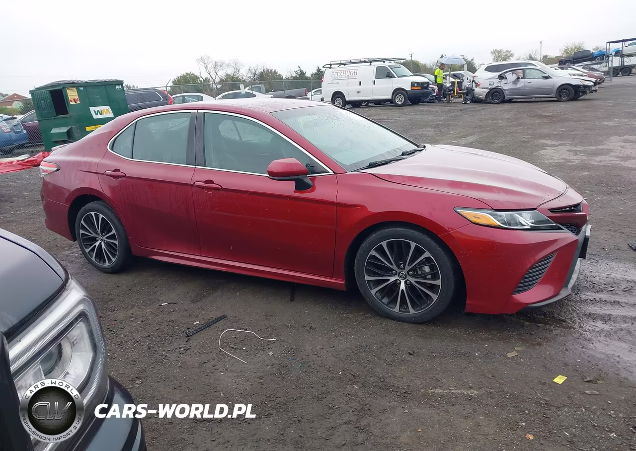 2018 Toyota Camry Se VIN:4T1B11HK0JU617468 - 13