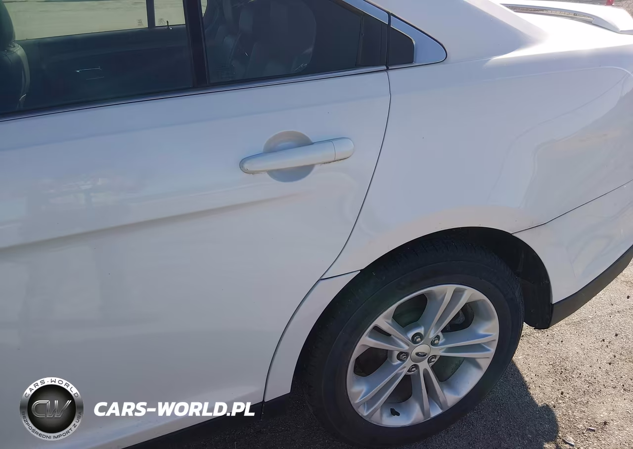 2019 Ford Taurus Sel VIN:1FAHP2E8XKG105685 - 6