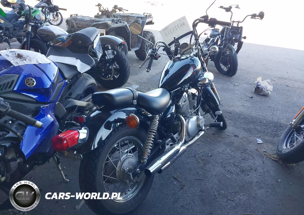 2011 Yamaha Xv250 VIN:JYAVG04E9BA013037 - 4