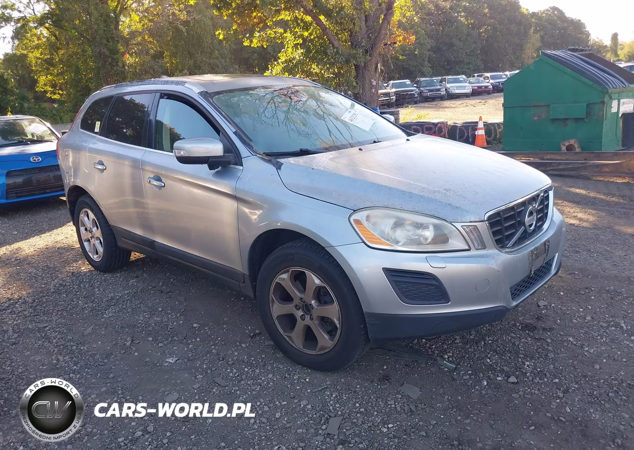 2013 Volvo Xc60 3.2-3.2 Platinum-3.2 Premier-3.2 Premier Plus