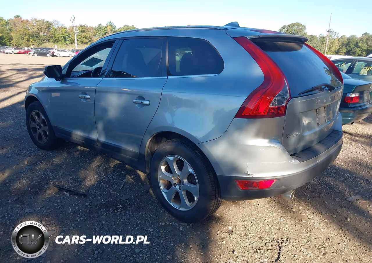 2013 Volvo Xc60 3.2-3.2 Platinum-3.2 Premier-3.2 Premier Plus VIN:YV4940DZ0D2378055 - 3