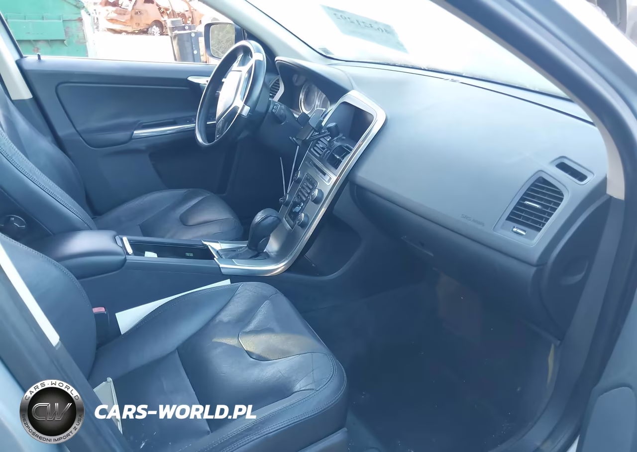 2013 Volvo Xc60 3.2-3.2 Platinum-3.2 Premier-3.2 Premier Plus VIN:YV4940DZ0D2378055 - 5