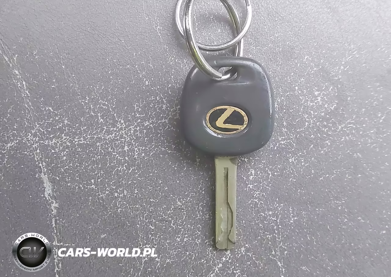 2002 Lexus Es 300 VIN:JTHBF30G720059117 - 11