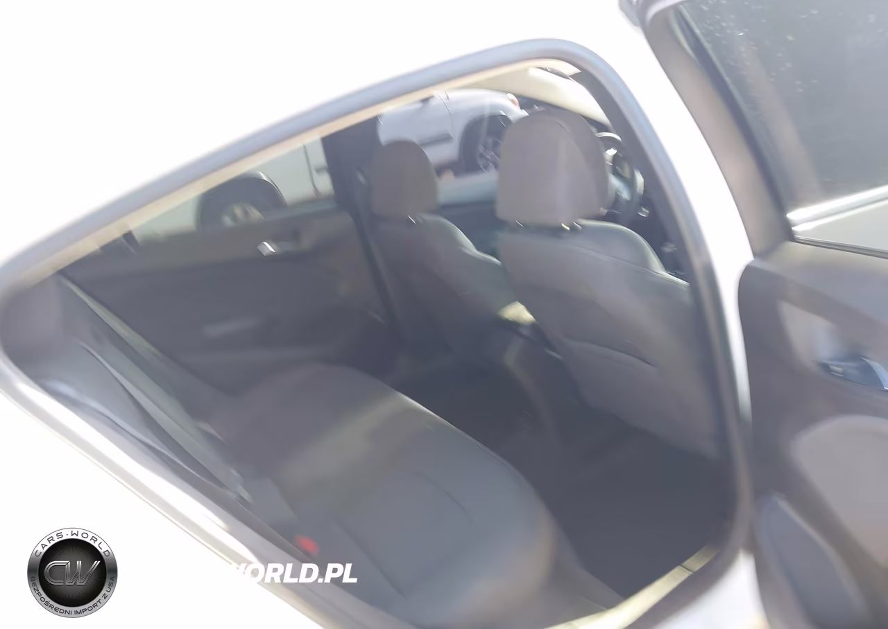 2018 Chevrolet Cruze Lt Auto VIN:1G1BE5SM8J7177808 - 8