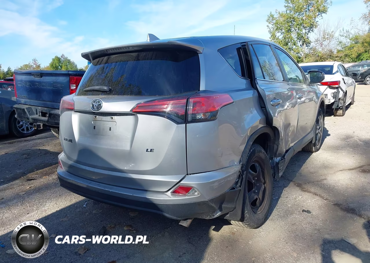 2018 Toyota Rav4 Le VIN:2T3ZFREVXJW516720 - 4