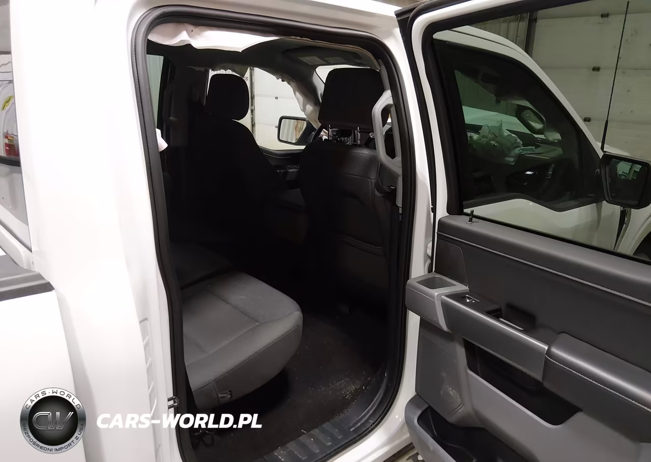 2025 Ford F-150 Xlt VIN:1FTFW3L85SKD84196 - 8