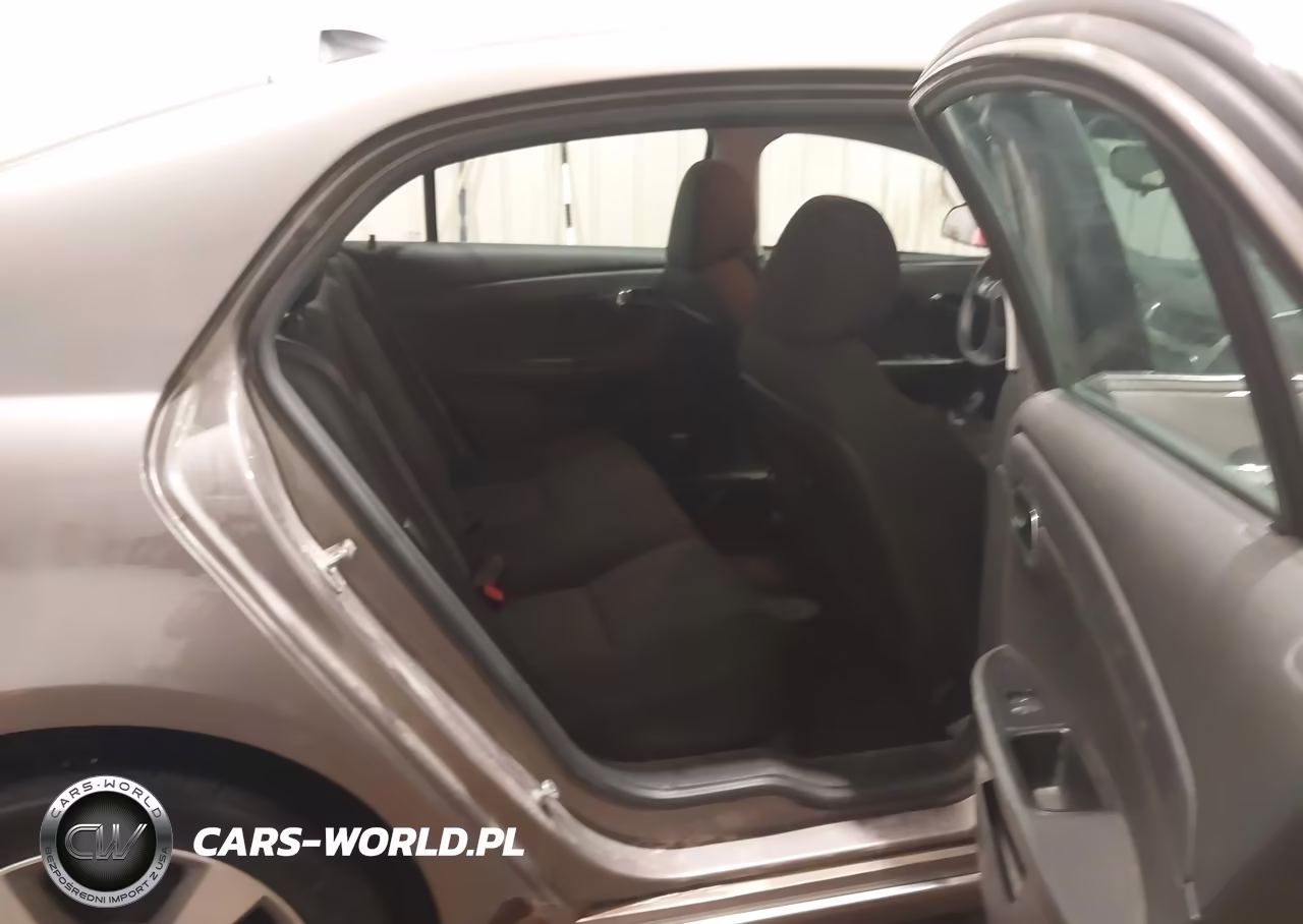 2012 Chevrolet Malibu 1Lt VIN:1G1ZC5E01CF178773 - 8